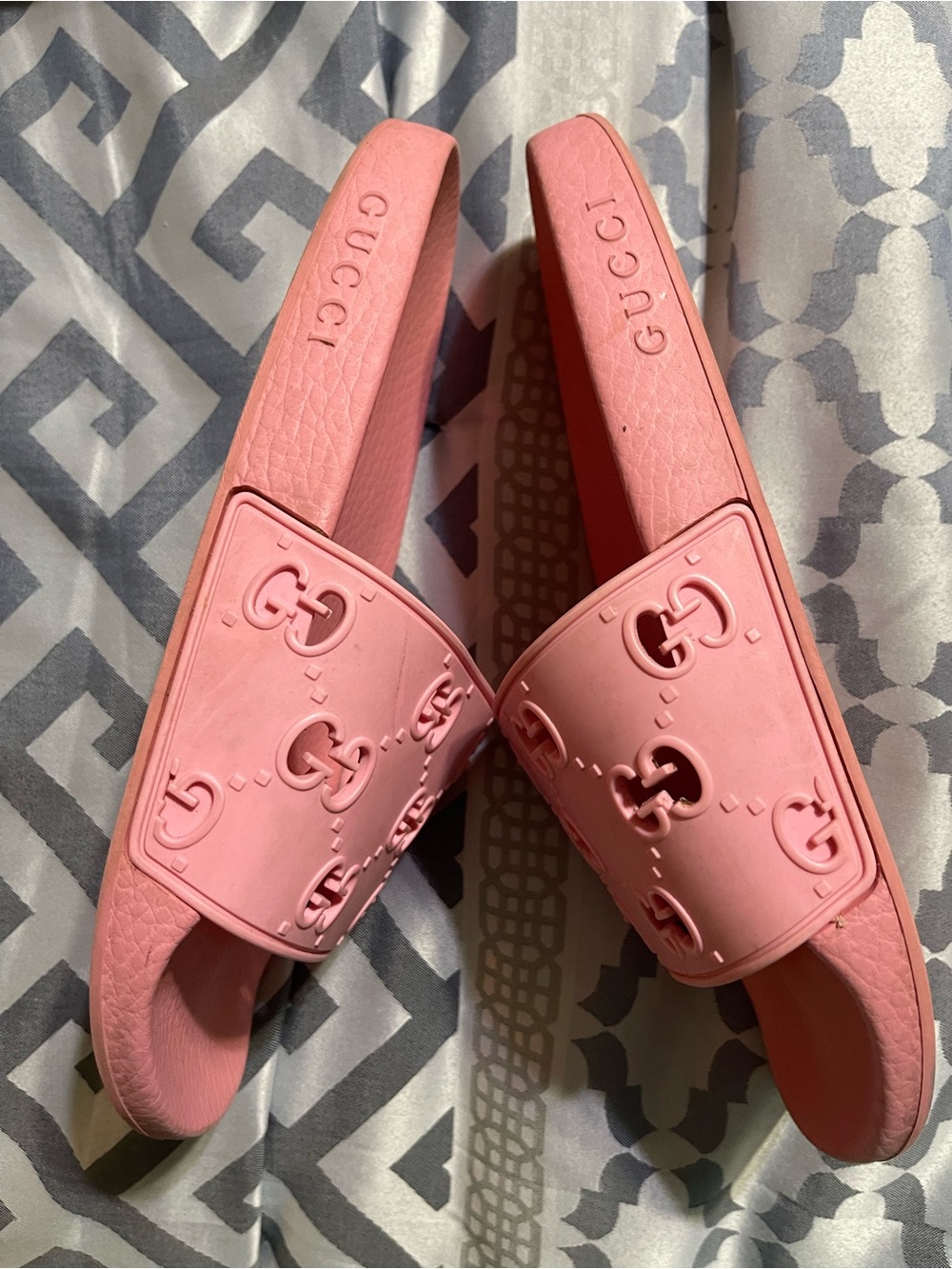 Authentic Gucci Interlocking GG Runner Slides Size 37 US 7